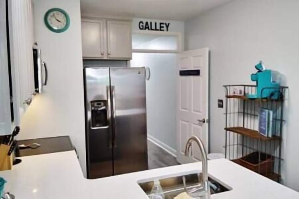 Kitchen (1)