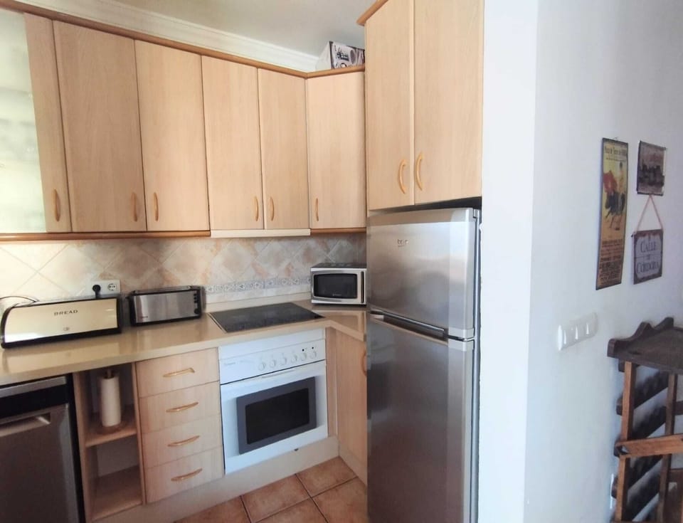 Kitchen (2)