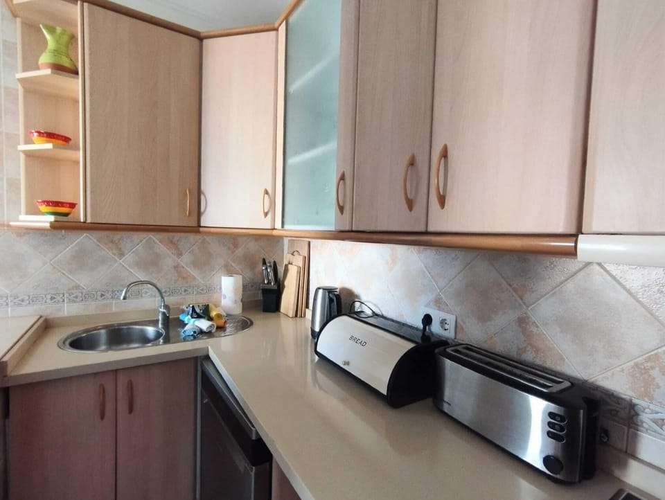 Kitchen (3)