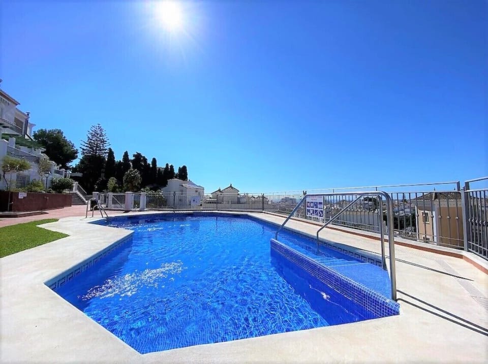 Pool (1)