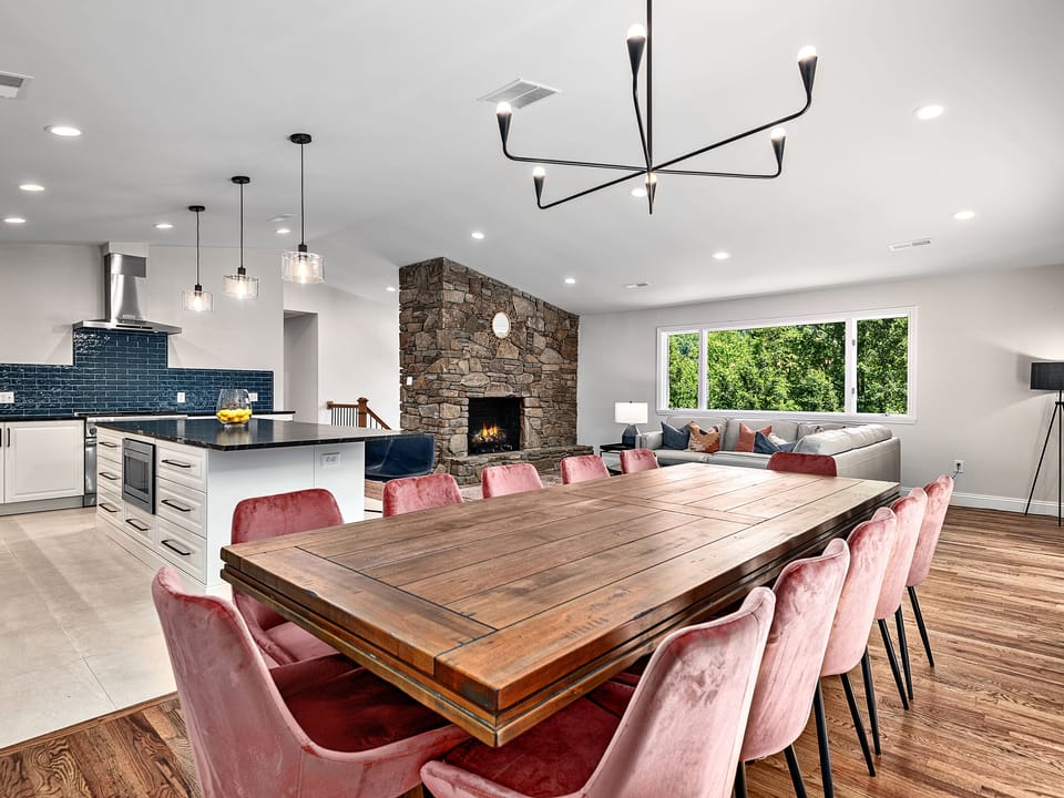Dining room just off kitchen