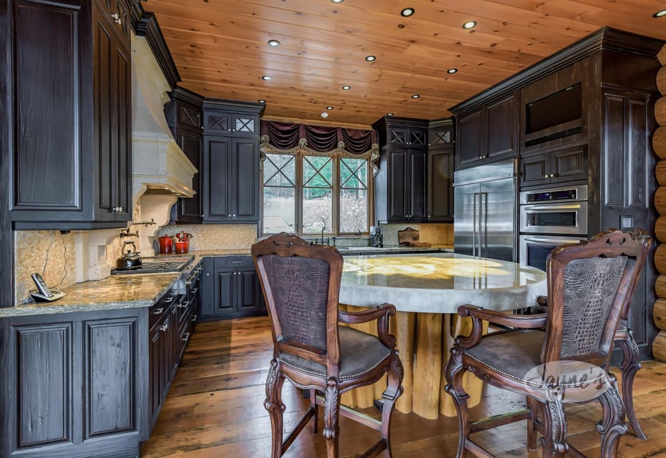 Kitchen &amp; Bar Seating