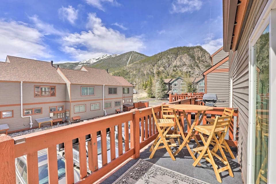 Private Balcony | Mountain Views | Walkable Location