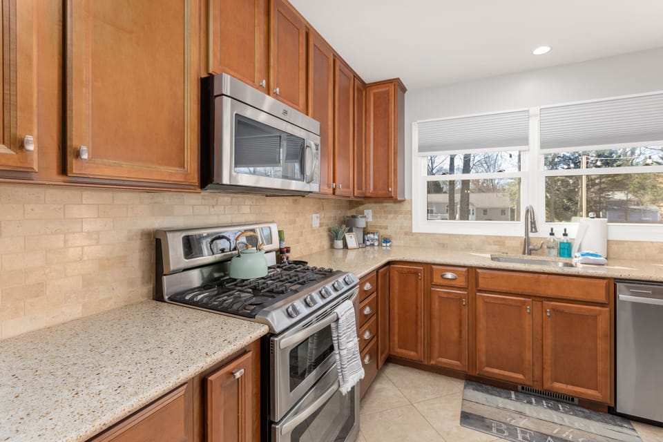 Kitchen image #2