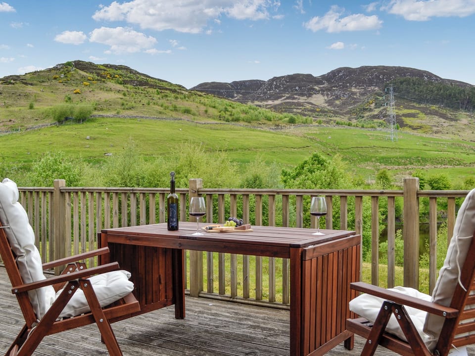 Sitting-out-area | 15 Glengoulandie Lodge, Glengoulandie, near Aberfeldy