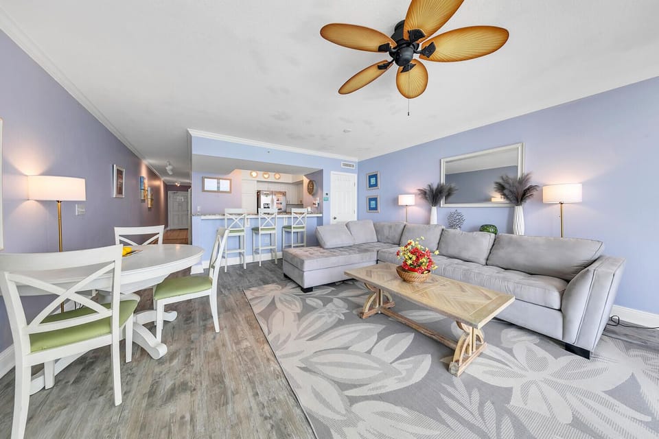 Living room to kitchen view