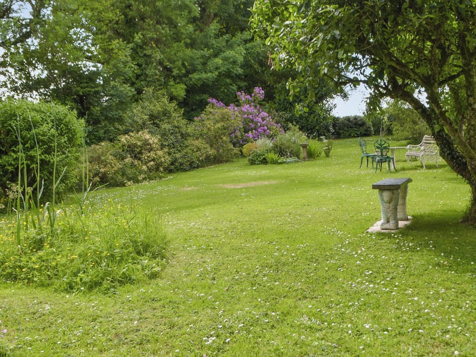 Owners grounds which are shared with guests | Stoneyford Cottage, Narberth