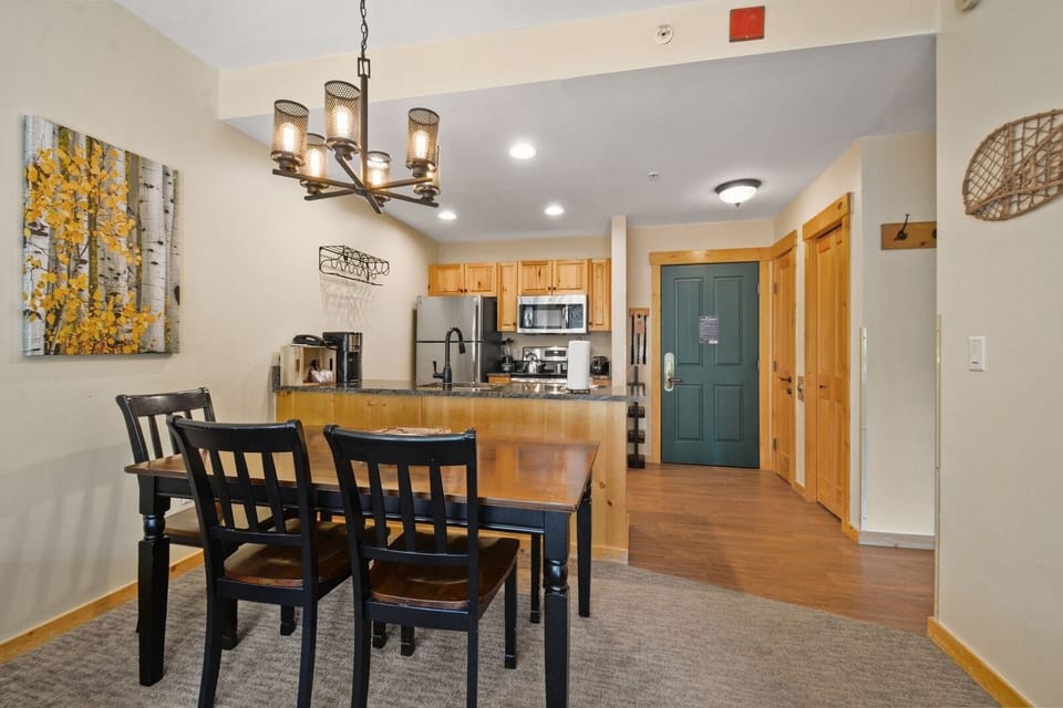 Flooring, Chair, Furniture, Hardwood, Floor