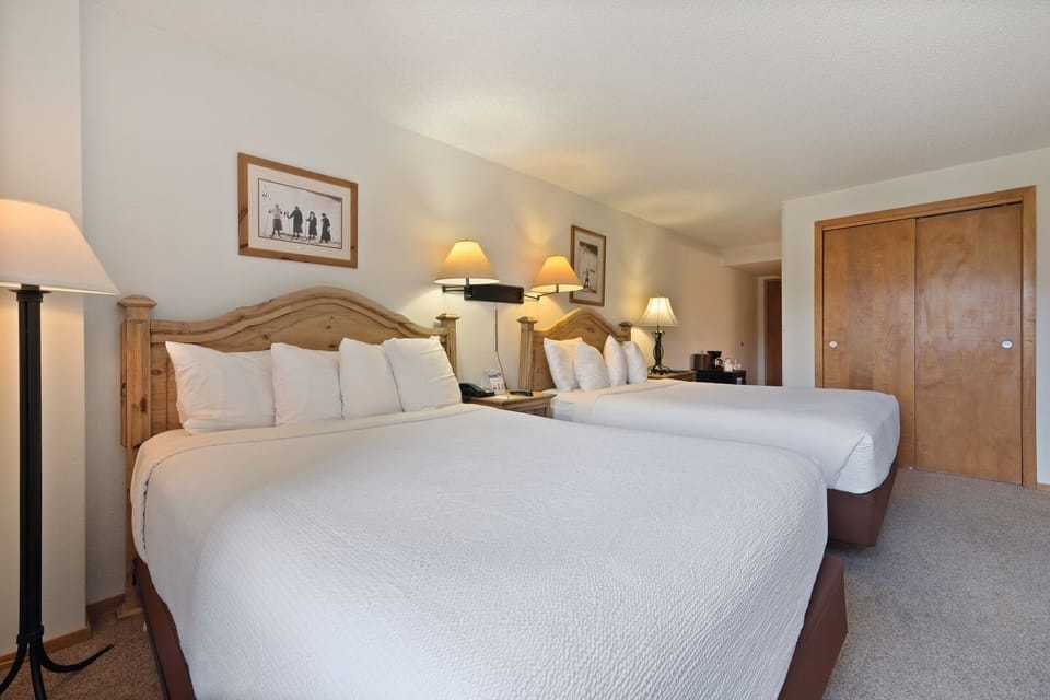 Indoors, Lamp, Bed, Furniture, Home Decor