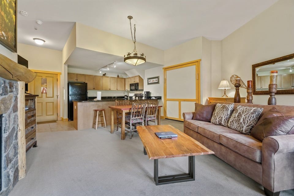 Flooring, Living Room, Room, Indoors, Hardwood