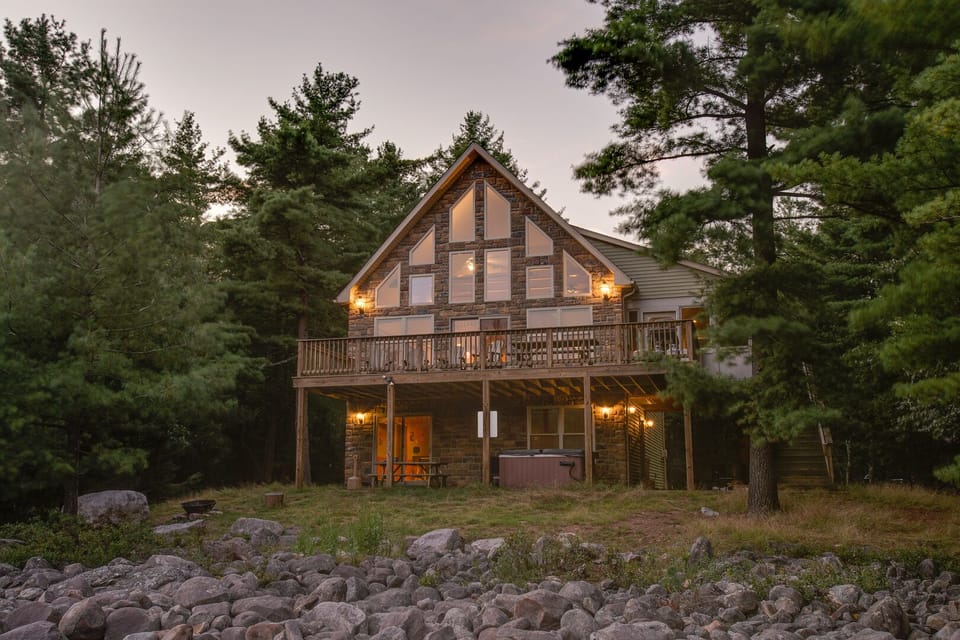 Welcome to Boulder Field Lodge!