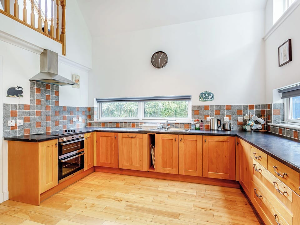 Kitchen | Osprey Cottage - Alba Cottages, Boat of Garten