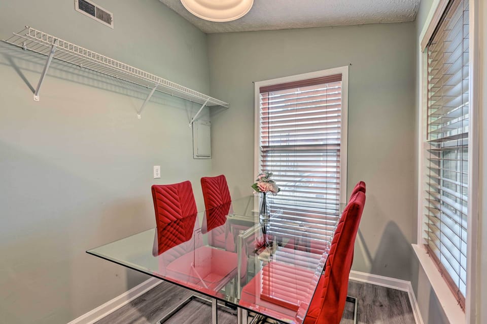 Dining Room | Dishware & Flatware