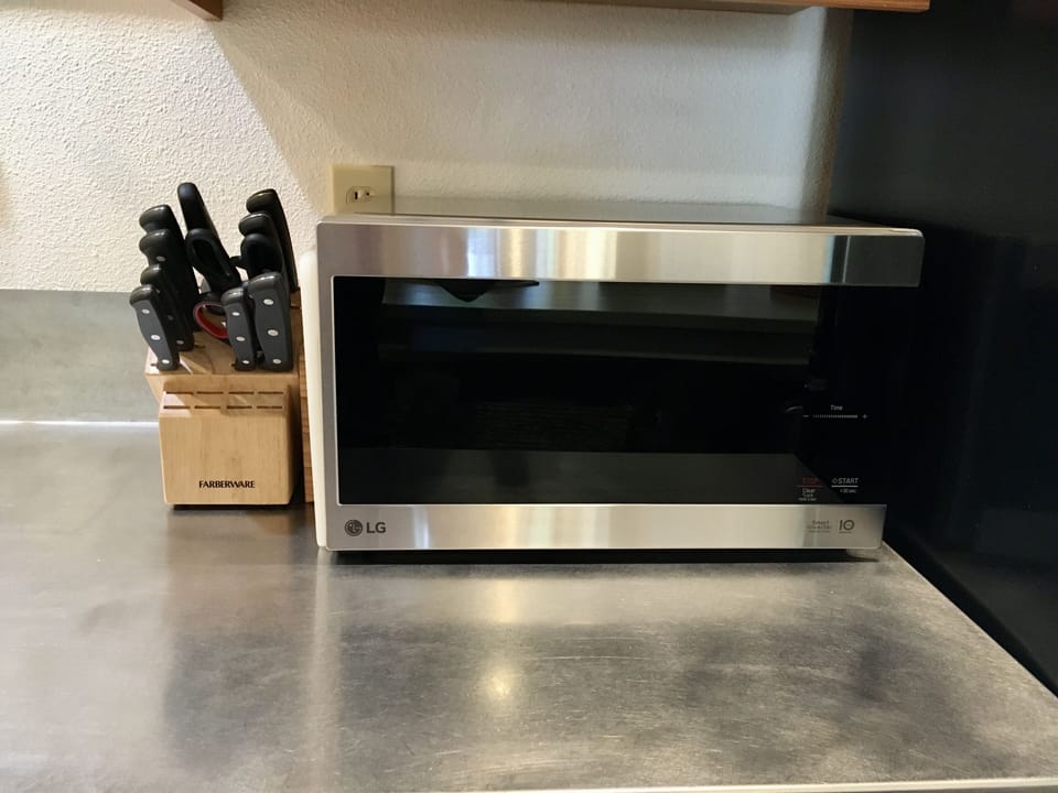 Microwave
