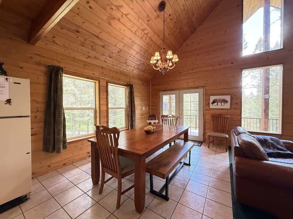 Dining Area View