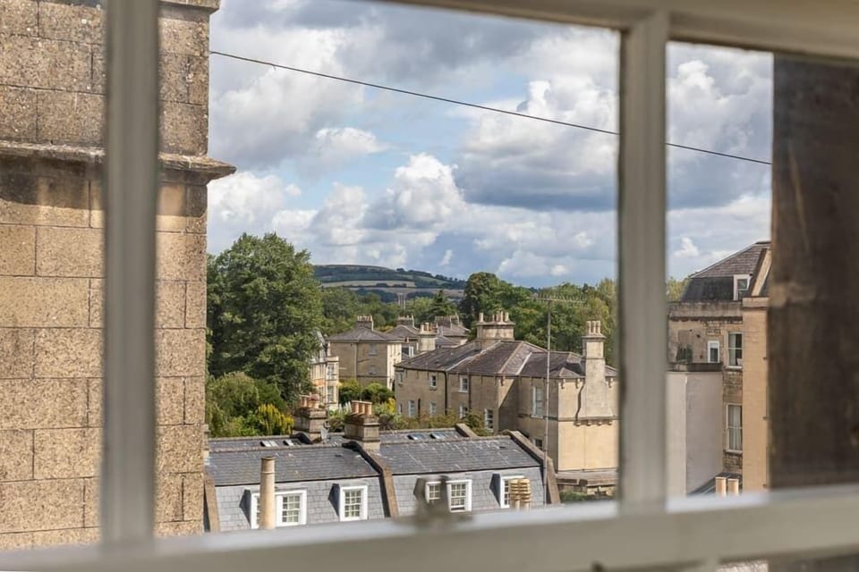 Stunning rooftop views of traditional Bath architecture!