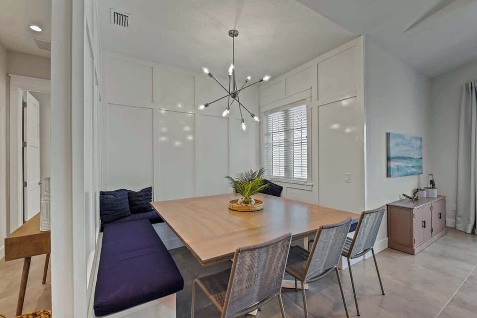 Dining Room Table - Space for 10