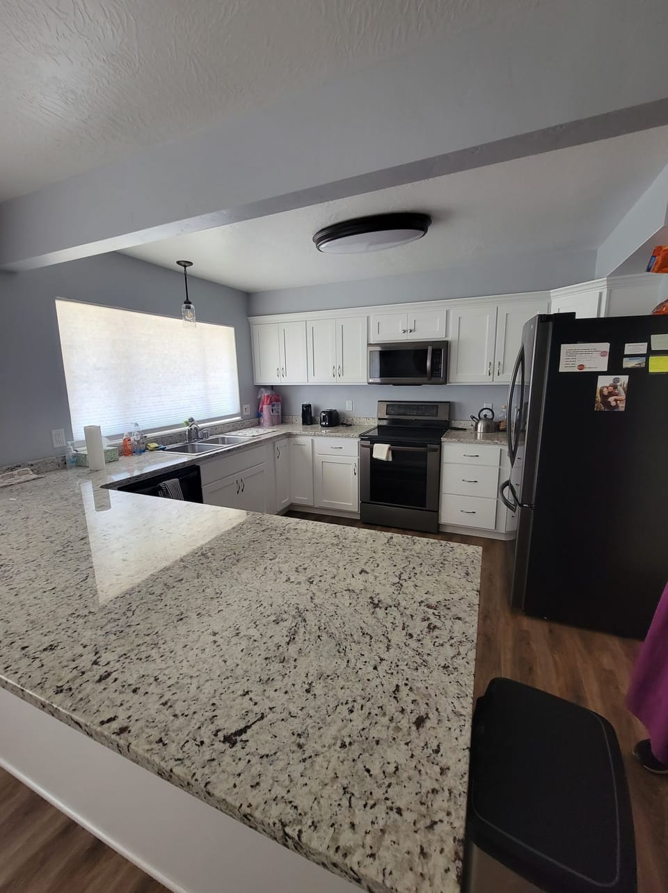 Fully functional Kitchen- 
Pans. Plates. Bowls. Cups. Silverware
