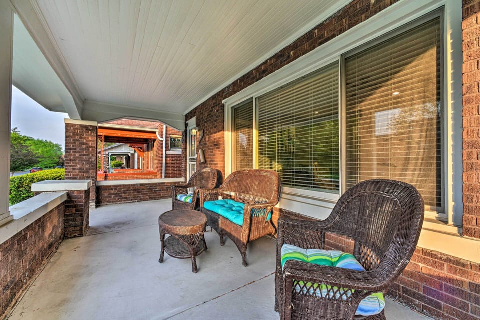 Covered Porch | Charcoal Grill | Spacious Backyard