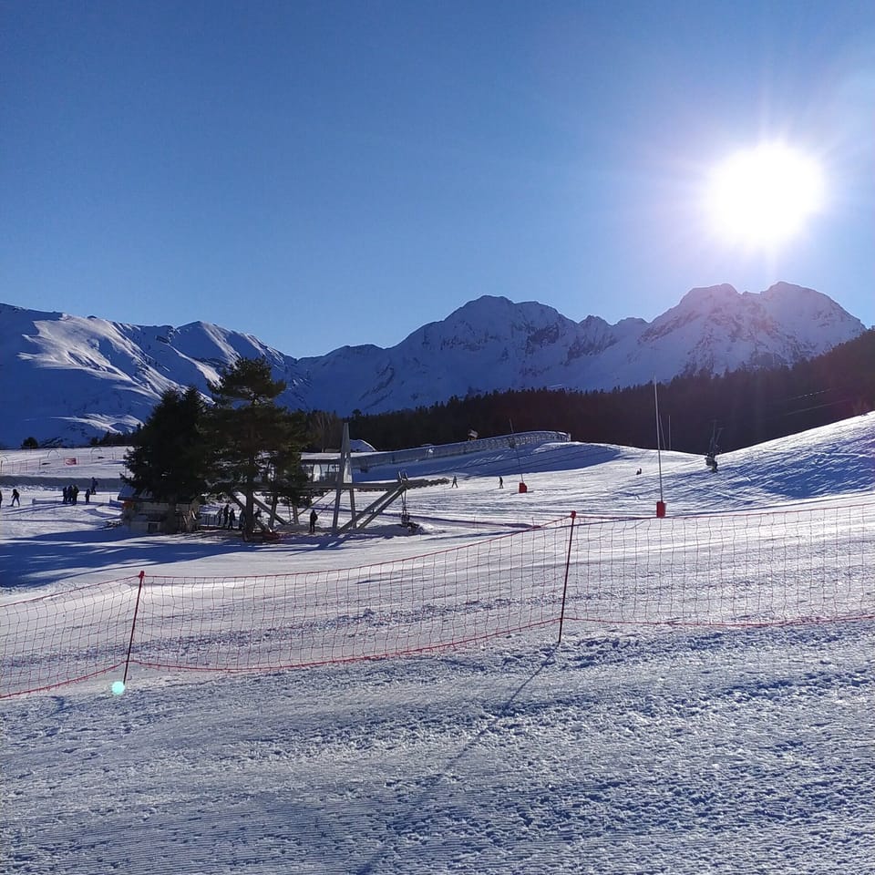 Snow and ski sports
