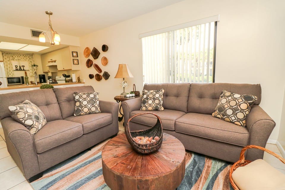 St. Augustine Beach Rentals Living Room