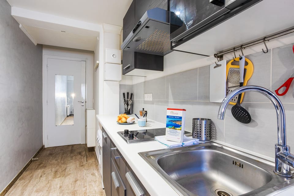 Equipped kitchen