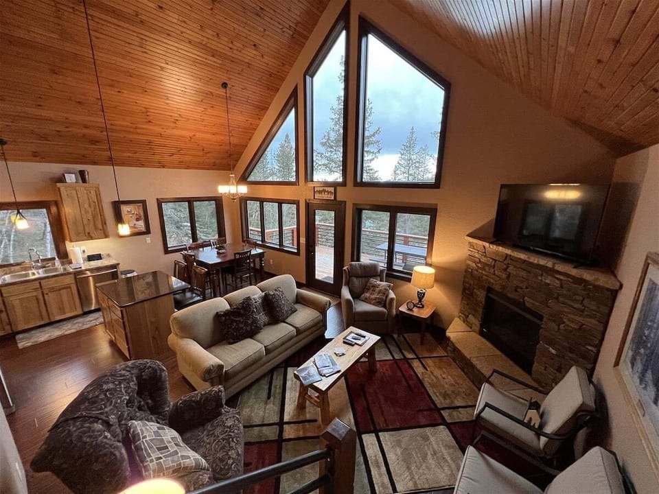 Great Room with gas fireplace