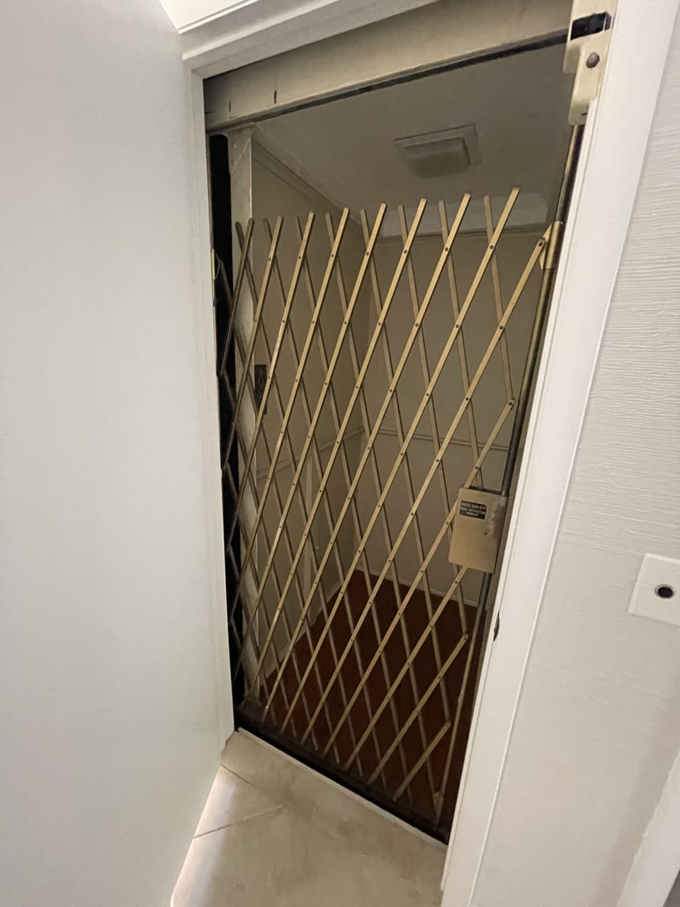 Private Elevator 