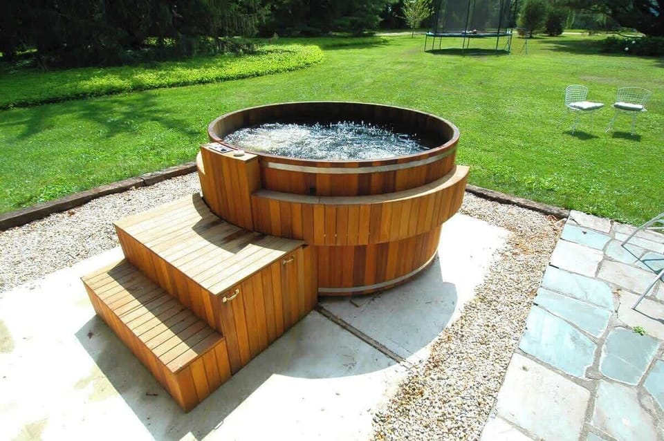Maine Cedar Hot Tub 