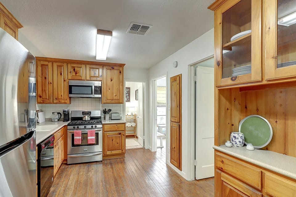 Keurig and Standard Coffee Makers