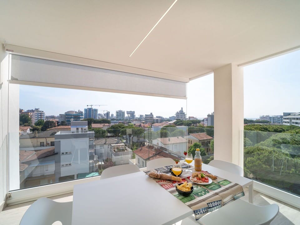 Building, Sky, Table, Window, Tableware, Shade, Interior Design, Condominium, Urban Design, Real Estate