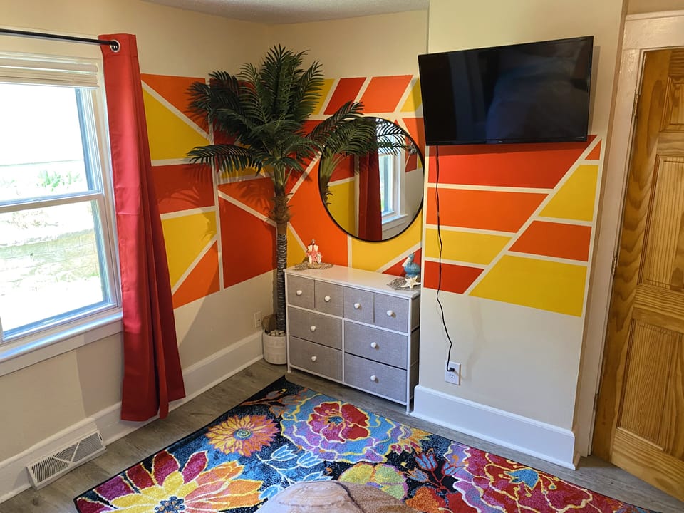 Beach Life Bedroom
- 32" TV (Netflix, Prime, YT TV, Peacock)