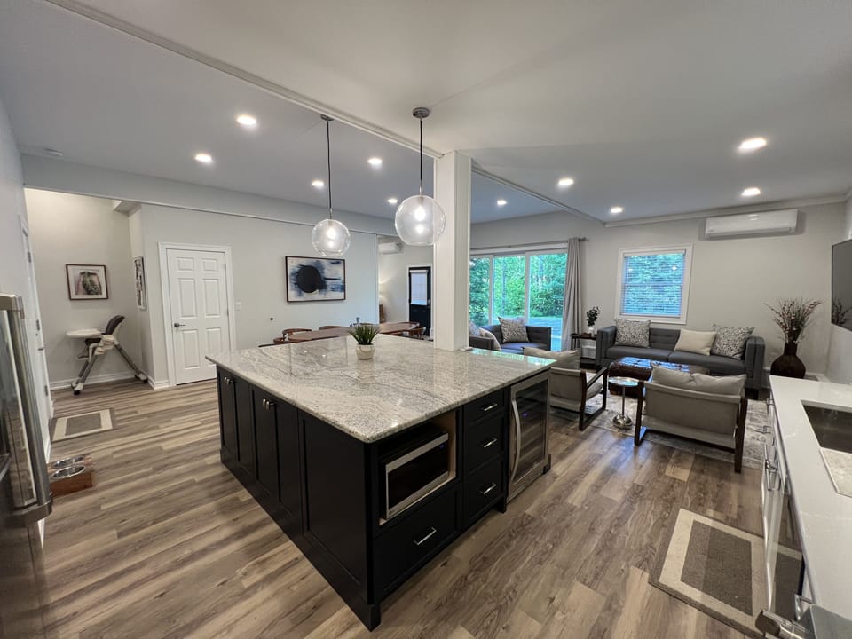 Granite Island w/microwave and wine fridge