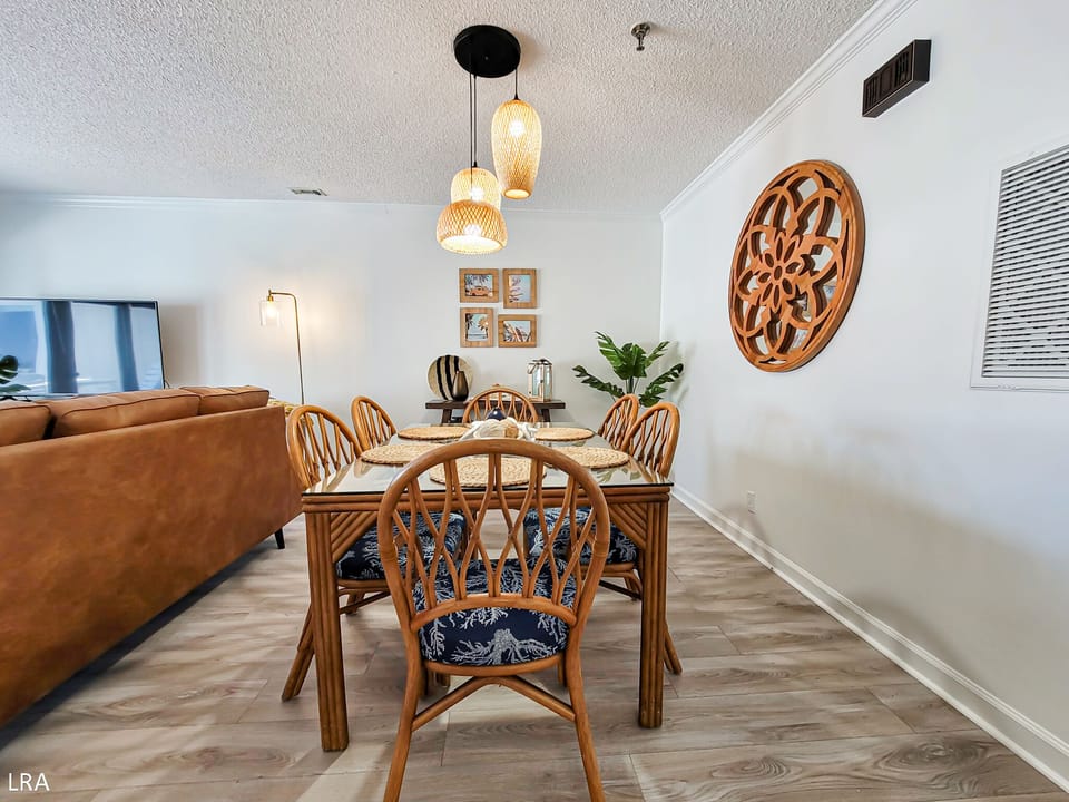 Dining Area-20