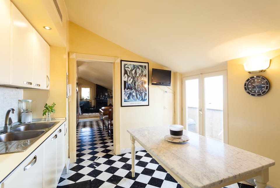 Kitchen room, fully equipped, access to living room and balcony