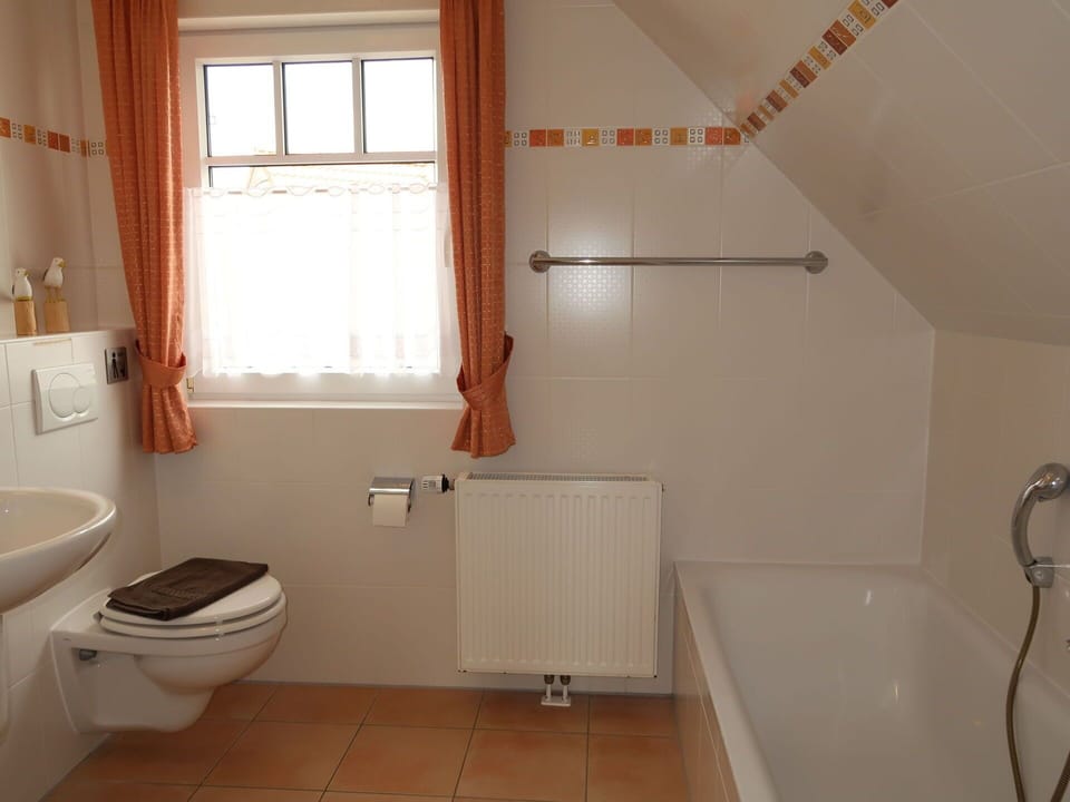 Plumbing Fixture, Property, Window, Building, White, Bathroom, Interior Design, Toilet Seat, Curtain