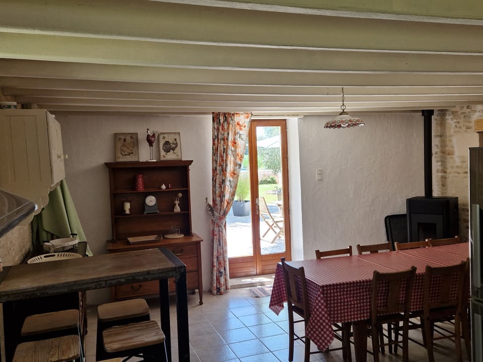 Gite 1 Poppies diner room  - kitchen