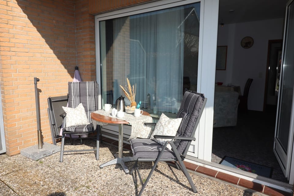 Terrace with Chairs and table