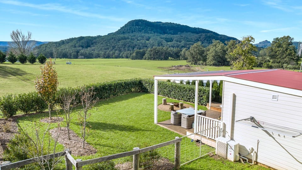 The Cottage - Sojourn Kangaroo Valley Cottage in Barrengarry