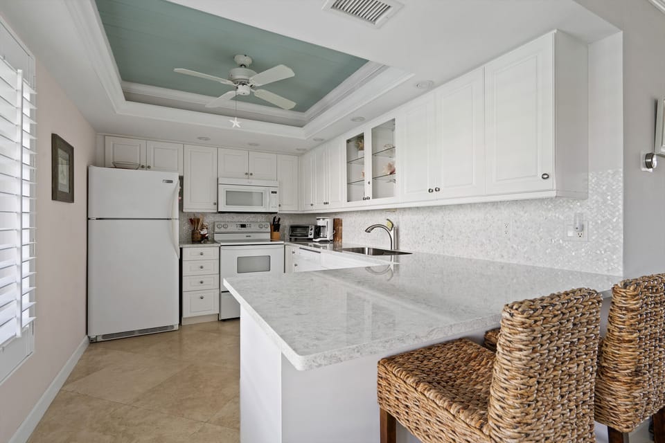 Additional counter seating.