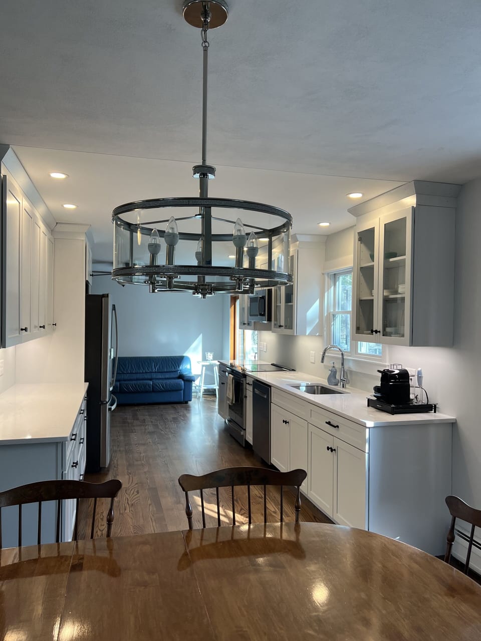 Open concept living,dining ,kitchen with brand new 2023 appliances 