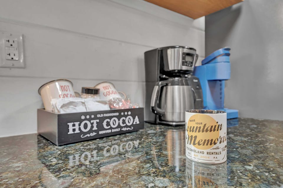 Coffee anyone?   We have a 12-cup drip coffeemaker, plus a Keurig, if that's your preference.   And an electric kettle for tea-drinkers!