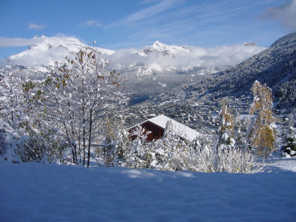Snow and ski sports