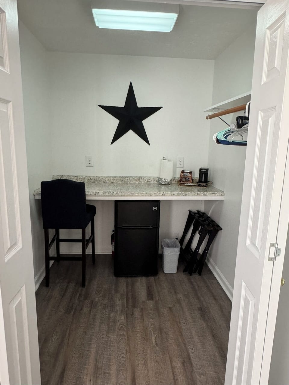 walk-in closet, Coffee maker, min-fridge.
