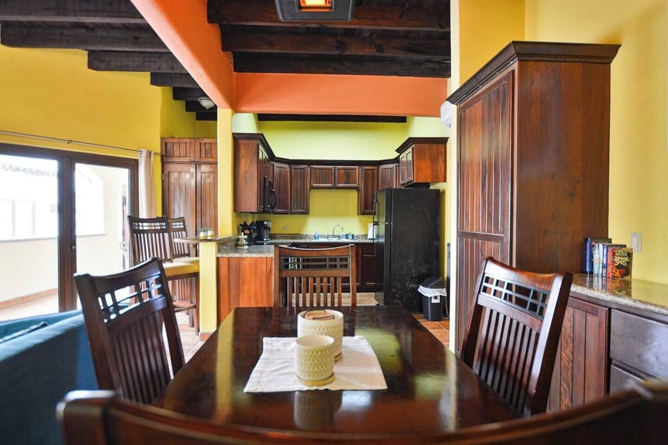 Dining area looking towards kitchen