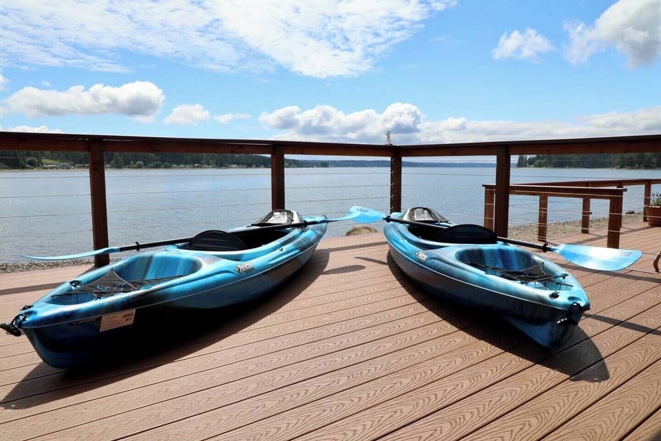 Enjoy kayaking right from the deck. 2 single and 2 double kayaks are provided.