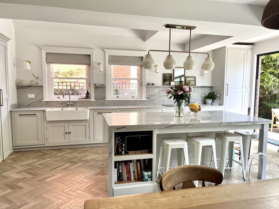 Kitchen dining room