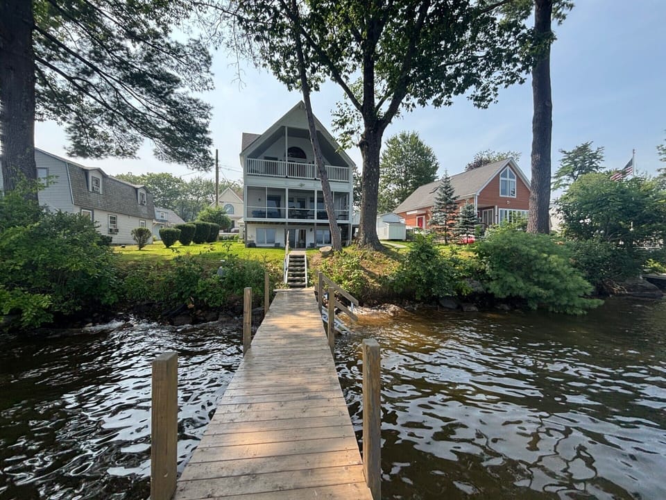 Lakeside Home ready for your stay!