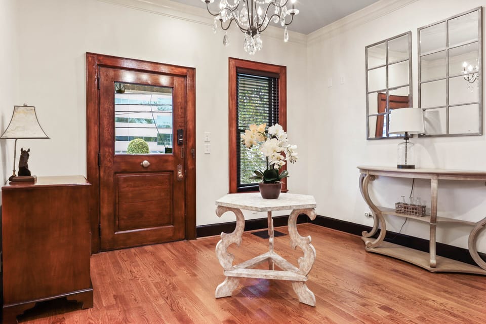 Front Entrance Foyer