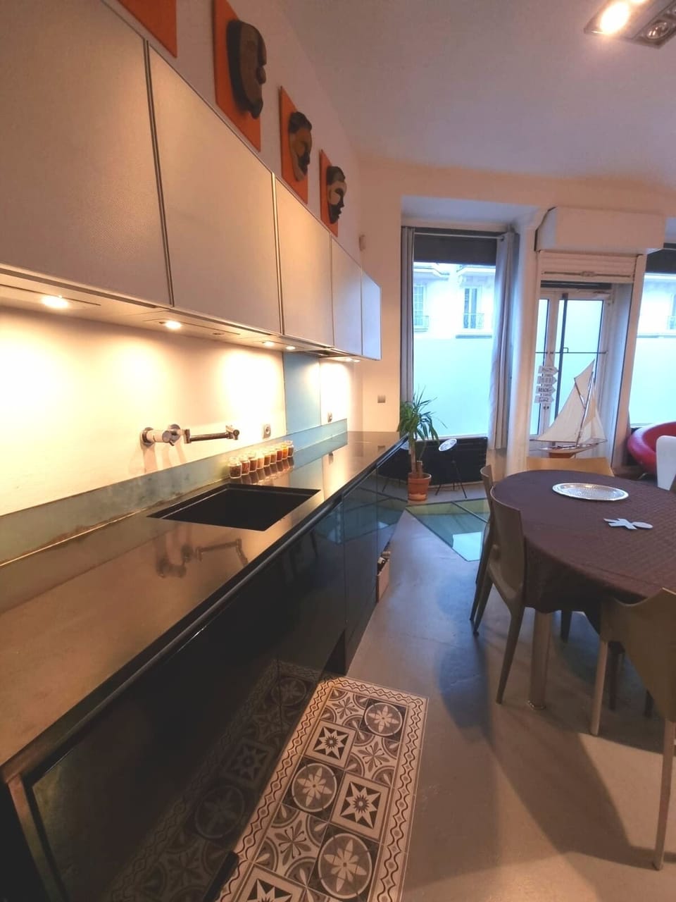 Private kitchen